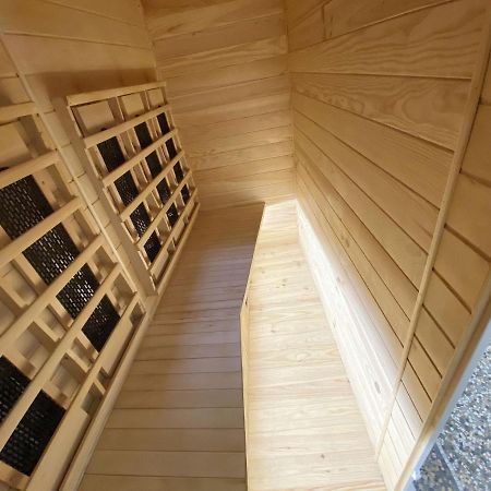 Le Clovis Suites Spa Sauna Reims Exterior foto