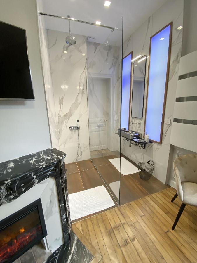 Le Clovis Suites Spa Sauna Reims Exterior foto
